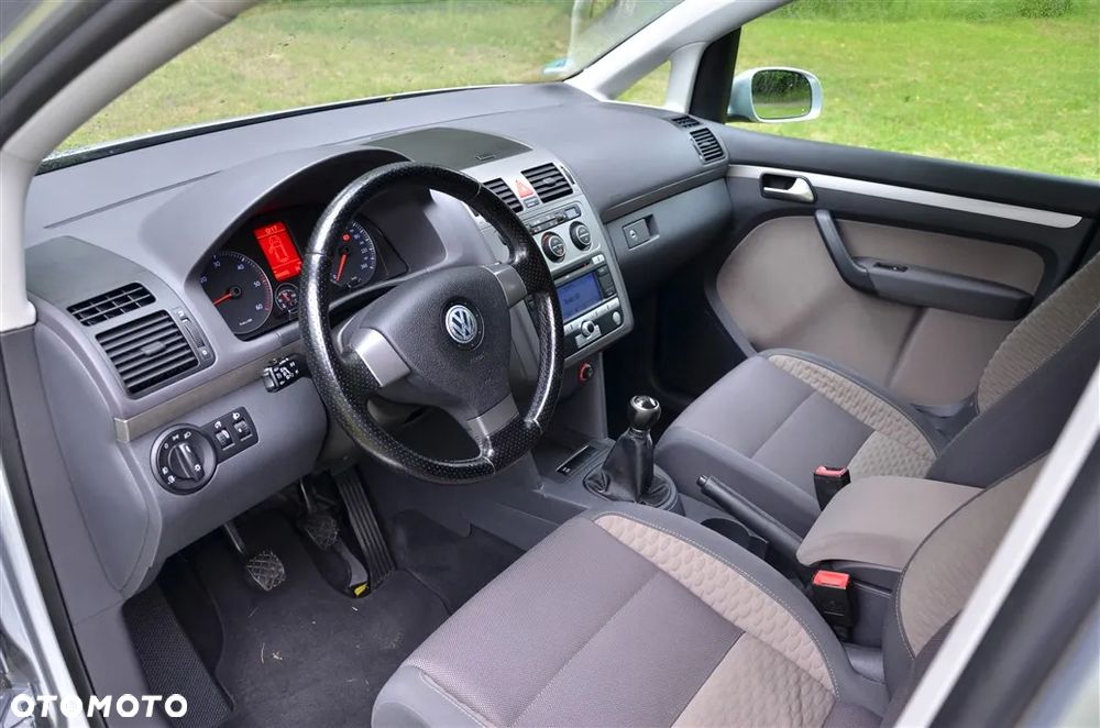 Volkswagen Touran 1.9 TDI DPF Cross - 32