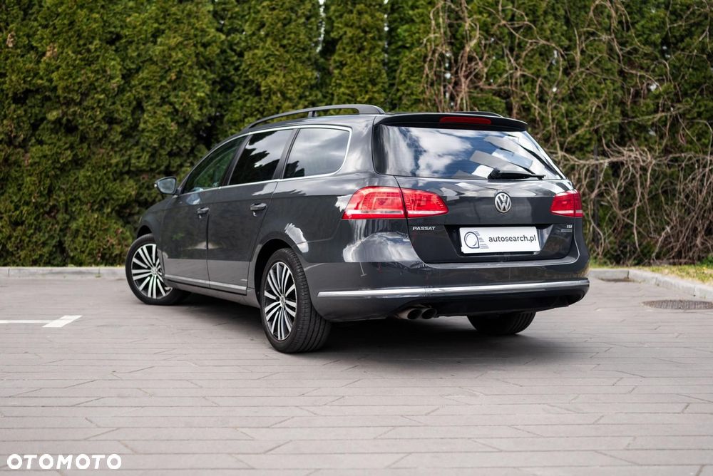 Volkswagen Passat - 7
