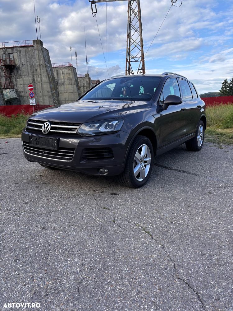 Volkswagen Touareg - 2