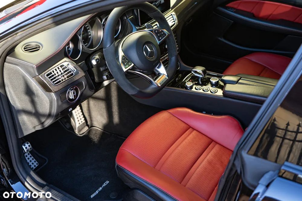 Mercedes-Benz CLS - 20