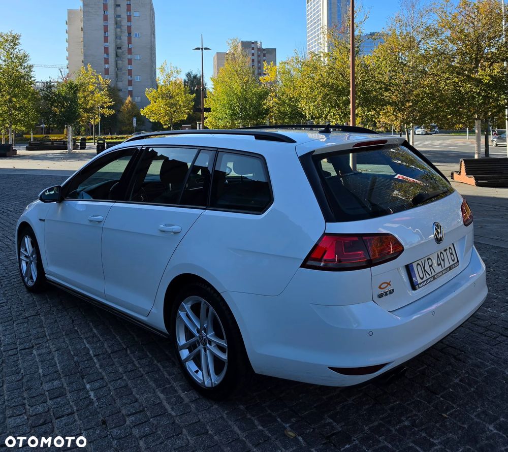 Volkswagen Golf 2.0 TDI BMT GTD DSG - 36