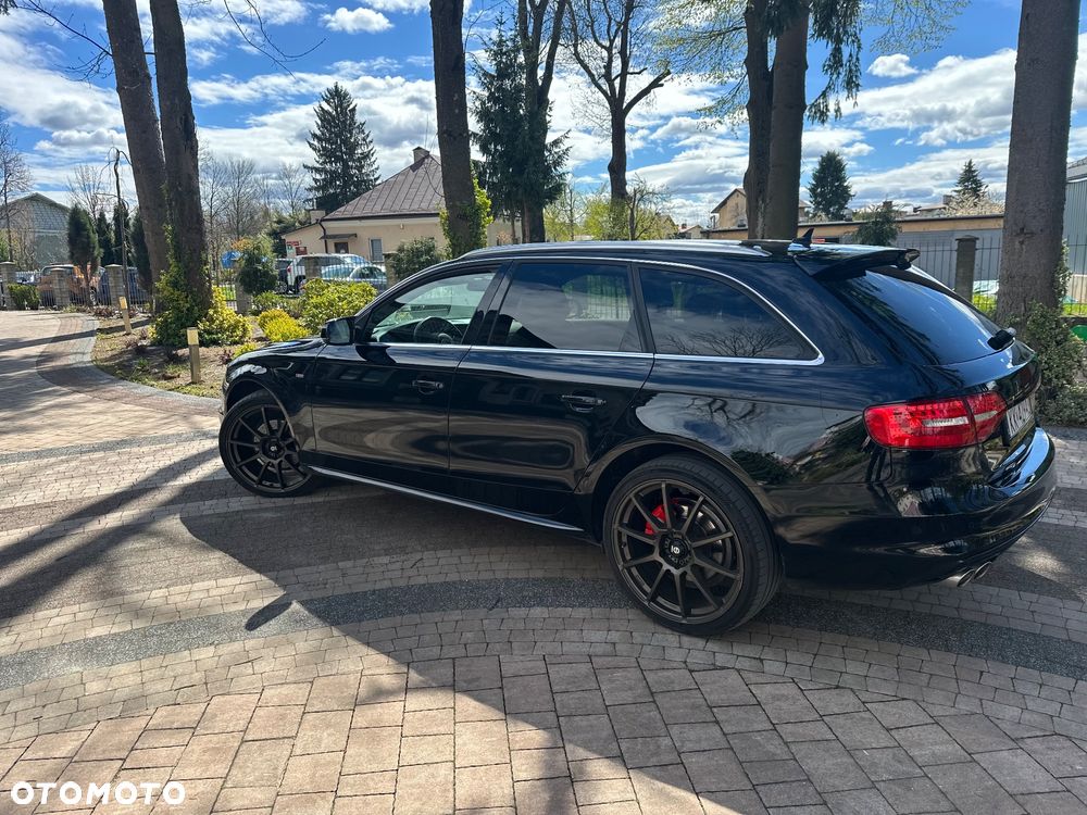 Audi A4 Avant 2.0 TDI DPF clean diesel multitronic S line Sportpaket - 11