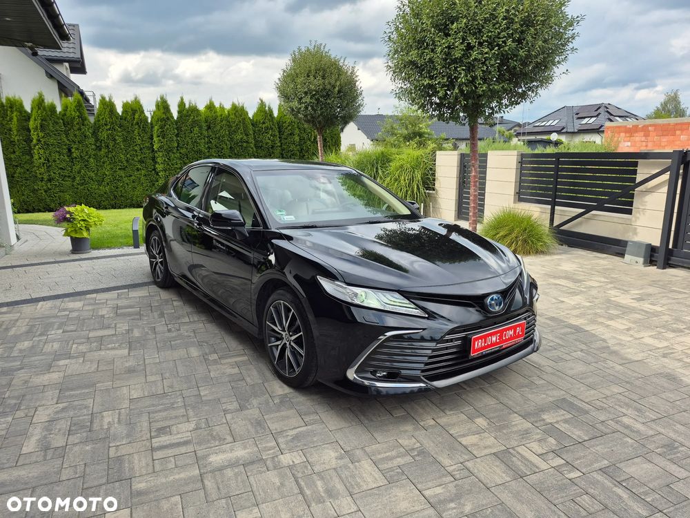Toyota Camry 2.5 Hybrid Executive CVT - 24