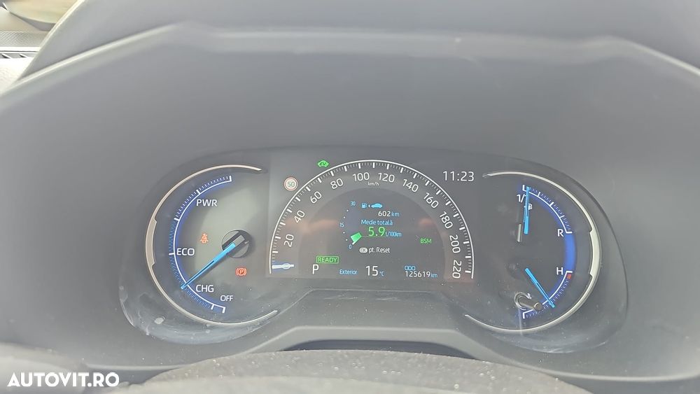 Toyota RAV4 2.5 VVT-iE 4x4 Luxury - 6