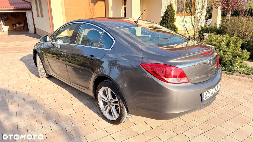 Opel Insignia 2.0 CDTI - 5