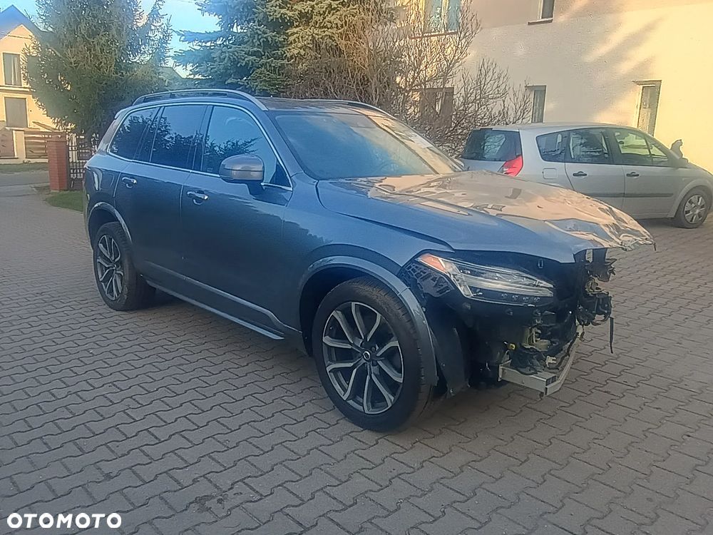 Volvo XC 90 T5 AWD Momentum 7os - 1