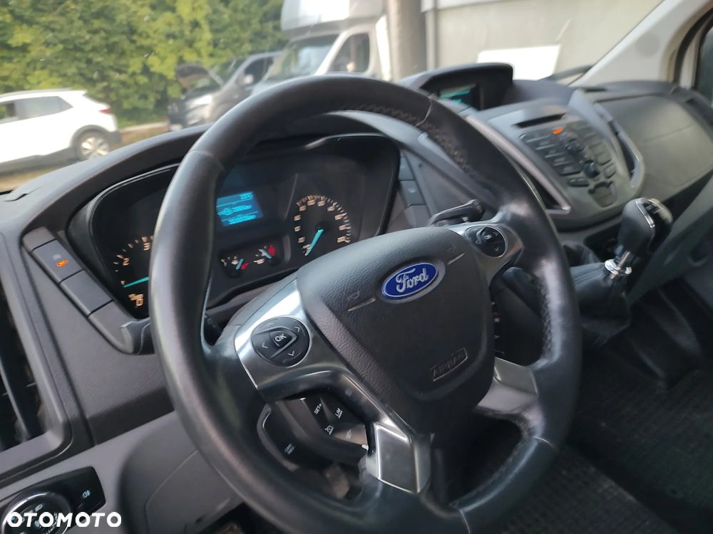 Ford transit - 9