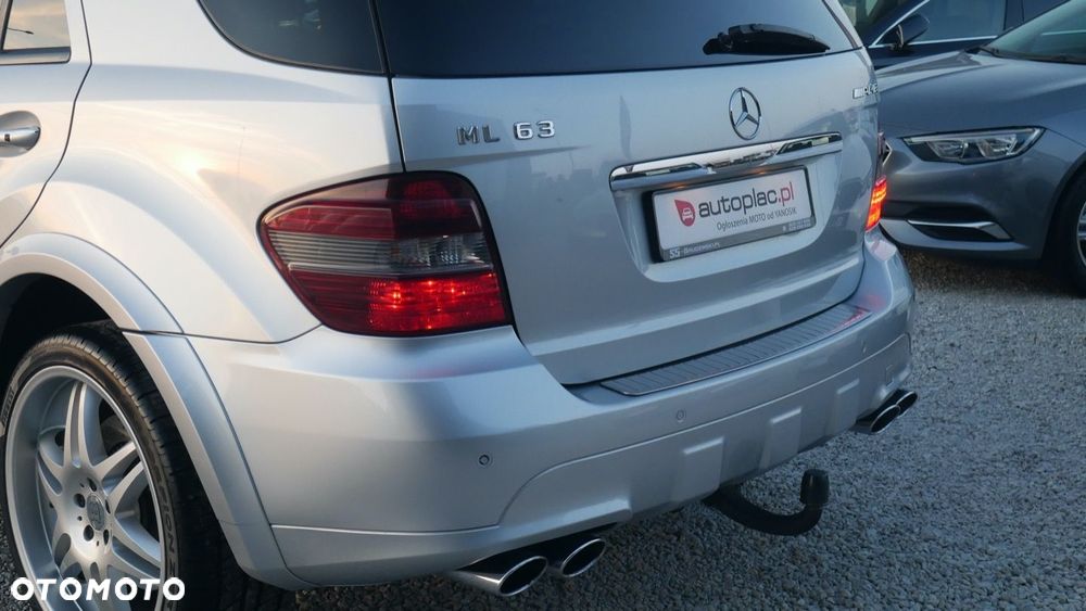 Mercedes-Benz ML - 24