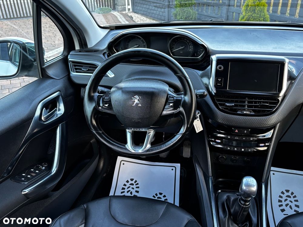 Peugeot 2008 e-HDi FAP 115 STOP & START Allure - 24