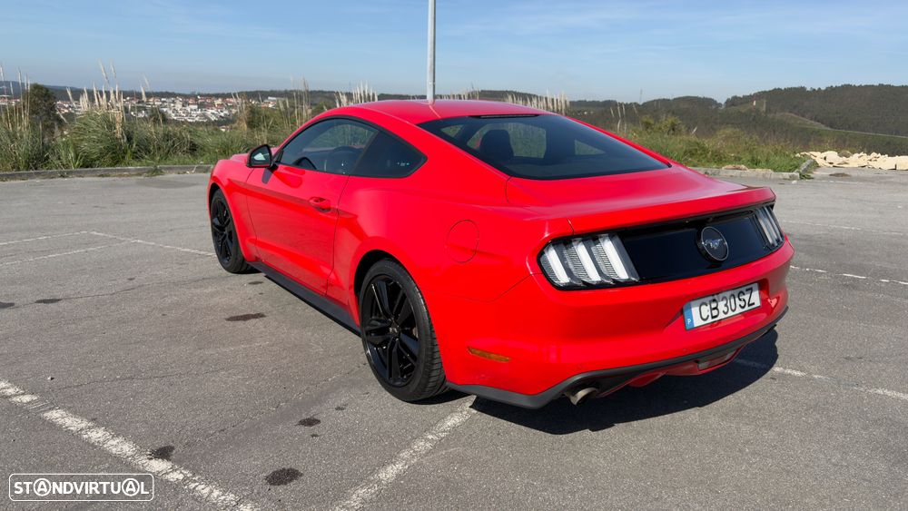 Ford Mustang 2.3 Eco Boost - 16