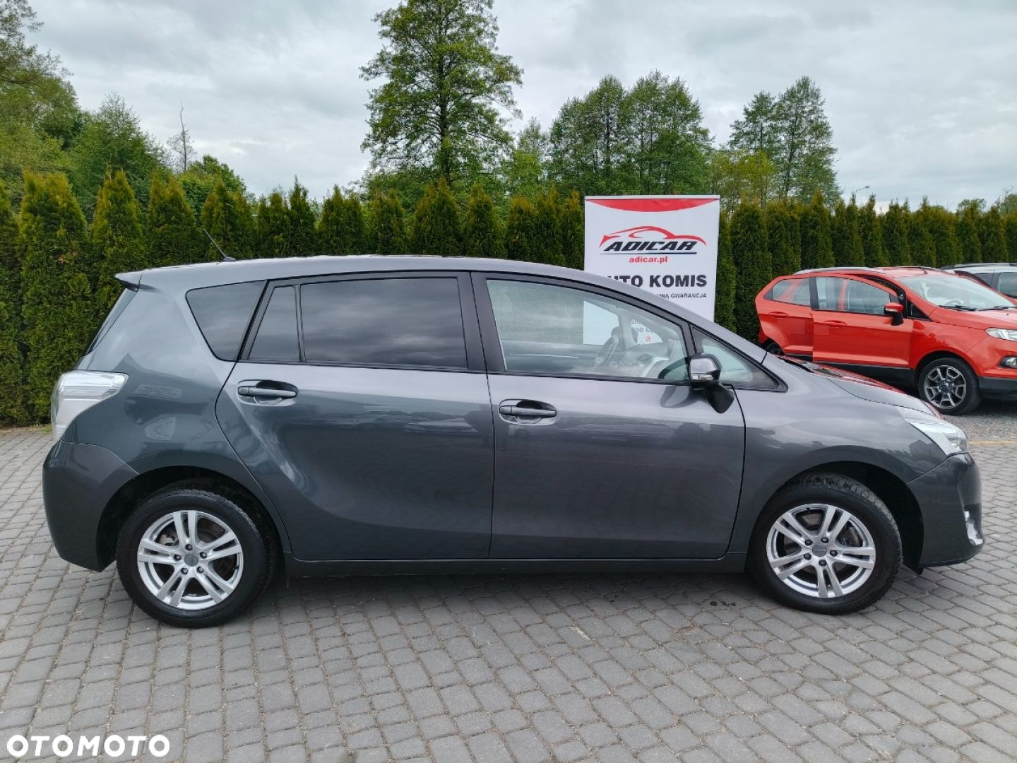 Toyota Verso - 5