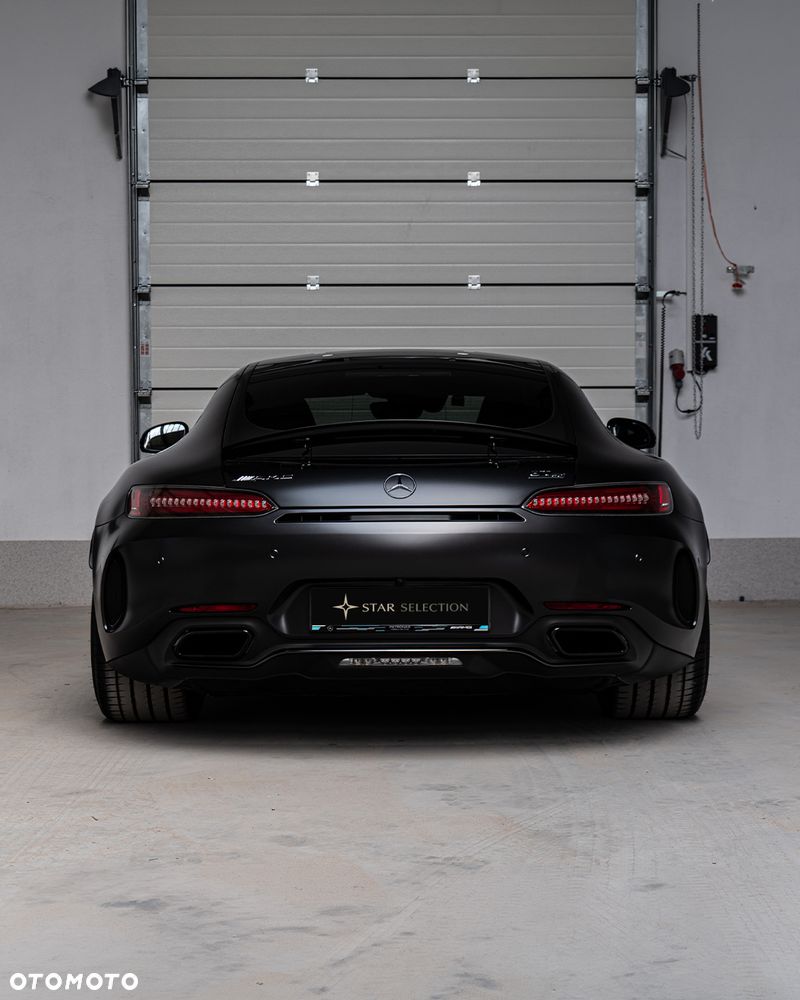 Mercedes-Benz AMG GT - 15