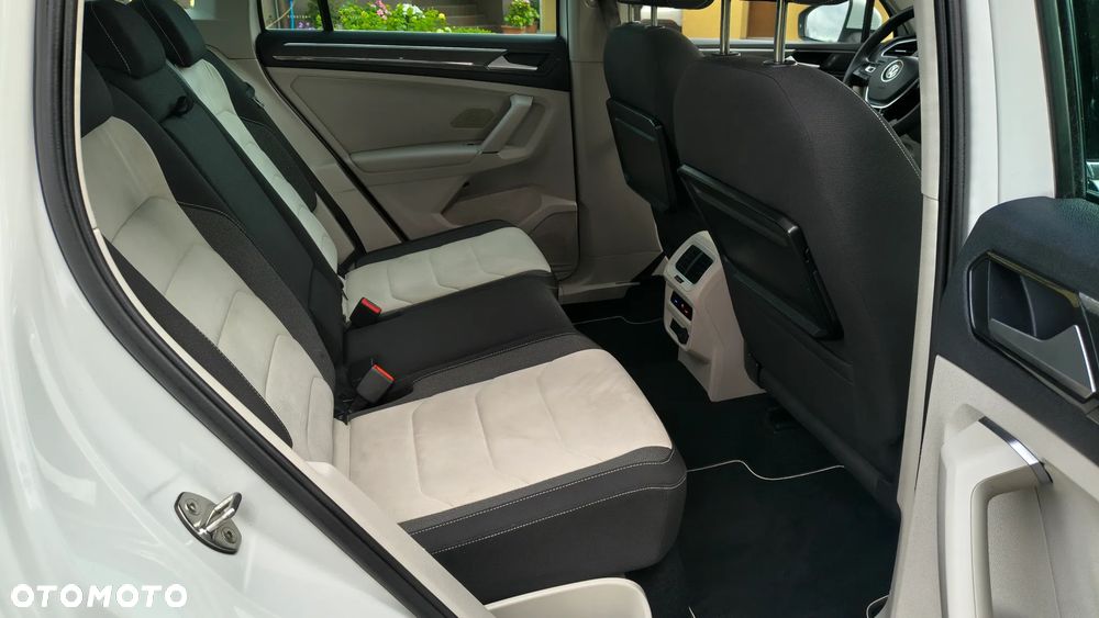 Volkswagen Tiguan - 14
