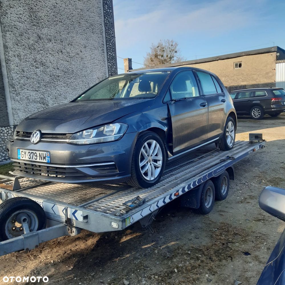 Volkswagen Golf 1.6 TDI (BlueMotion Technology) DSG Comfortline - 5
