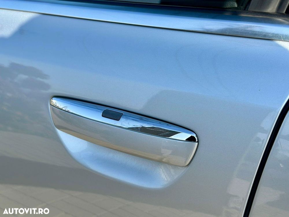 Audi S8 5.2 FSI quattro - 12