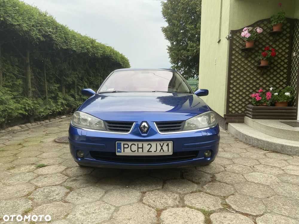 Renault Laguna 2.0 16V Avantage - 10