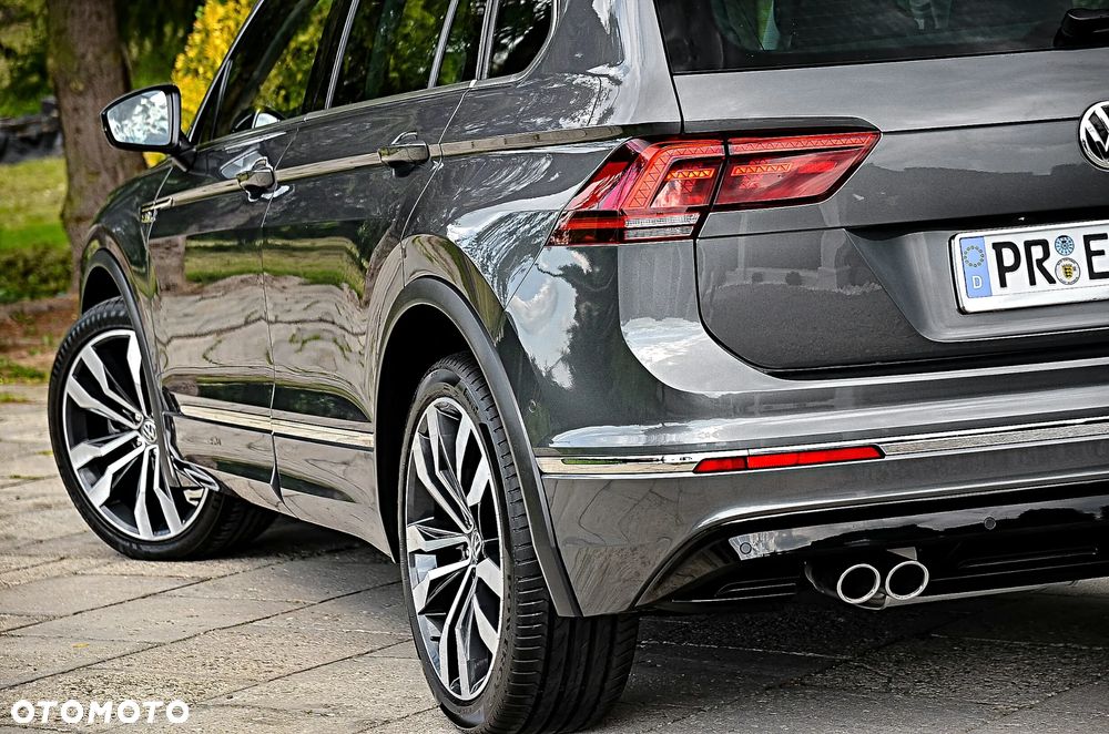 Volkswagen Tiguan - 16