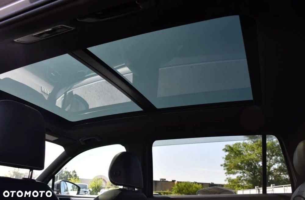 Volkswagen Tiguan - 17