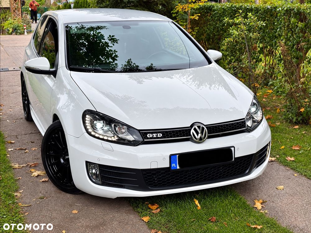 Volkswagen Golf 2.0 TDI GTD - 1