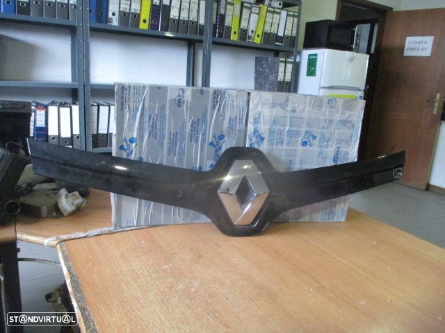 Grelha Friso 620783403P RENAULT TWINGO 2 2013 1.2I 75CV 3P VERMELHO Frente GRELHA - 1