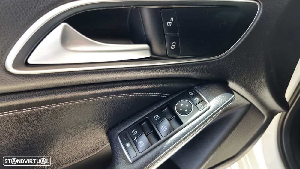 Mercedes-Benz CLA 180 d Urban Aut. - 11