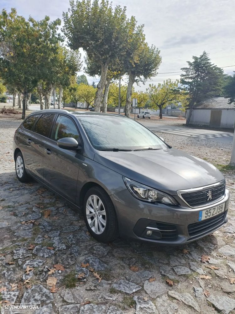 Peugeot 308 SW - 5