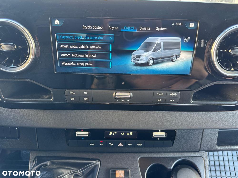 Mercedes-Benz Sprinter 317 LONG FAKTURA VAT23% RAMPA HAK 3500KG WEBASTO - 33