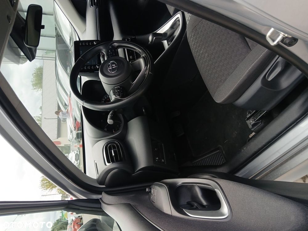 Toyota Yaris Hybrid 1.5 Comfort - 20