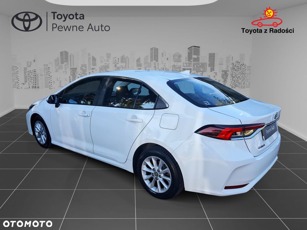 Toyota Corolla - 4
