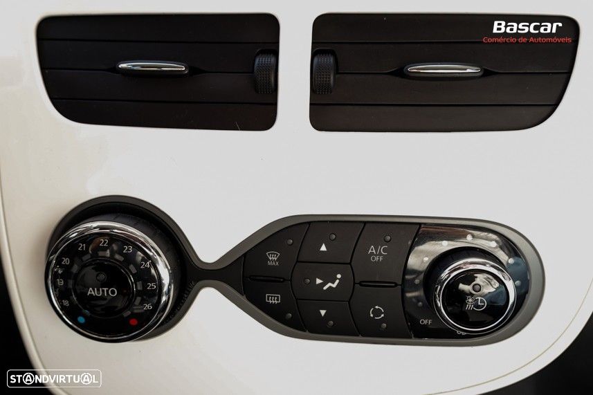 Renault Zoe (c/ Bateria) Life 40 - 28