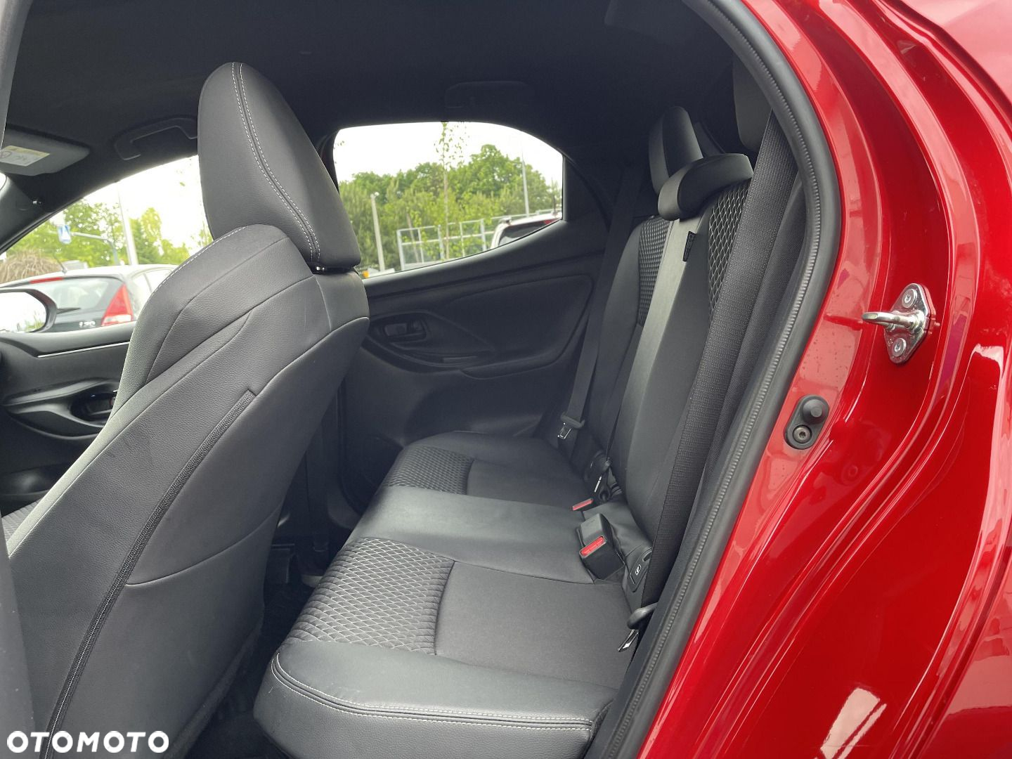 Toyota Yaris - 13