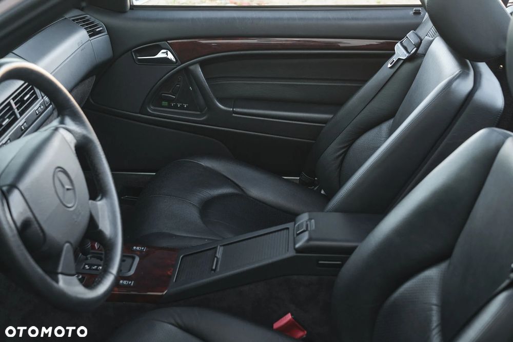 Mercedes-Benz SL 320 - 21