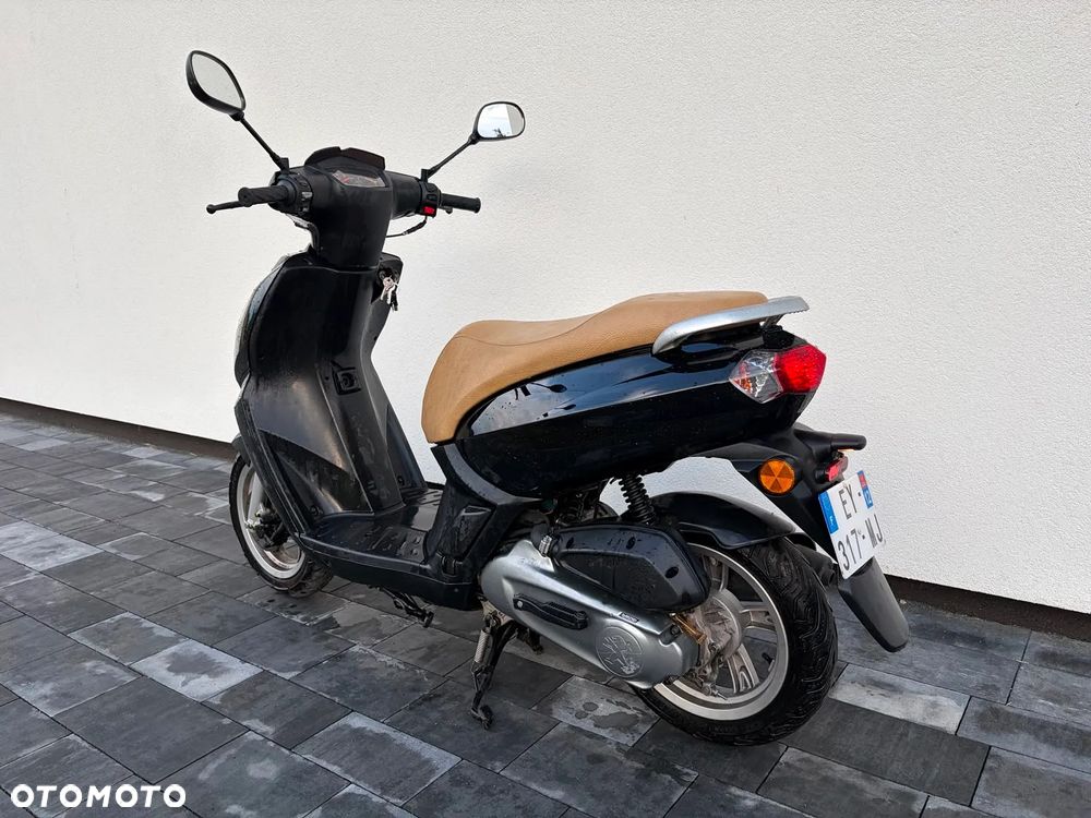 Peugeot Kisbee - 8