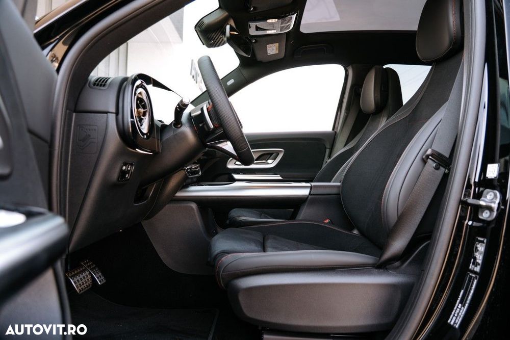 Mercedes-Benz GLB - 19