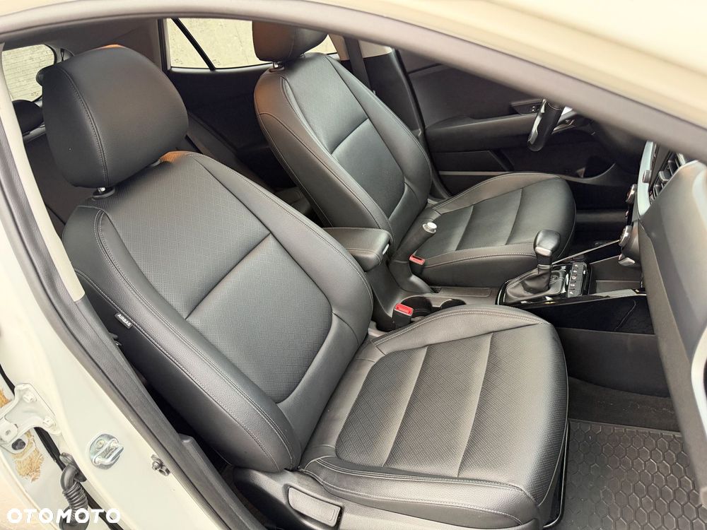 Kia Stonic 1.0 T-GDI DCT OPF Vision - 13
