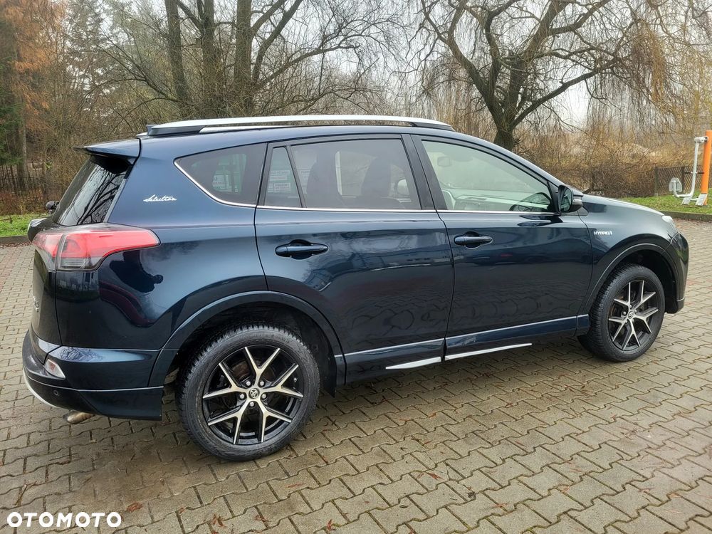 Toyota RAV4 Hybrid Selection 4x4 - 8