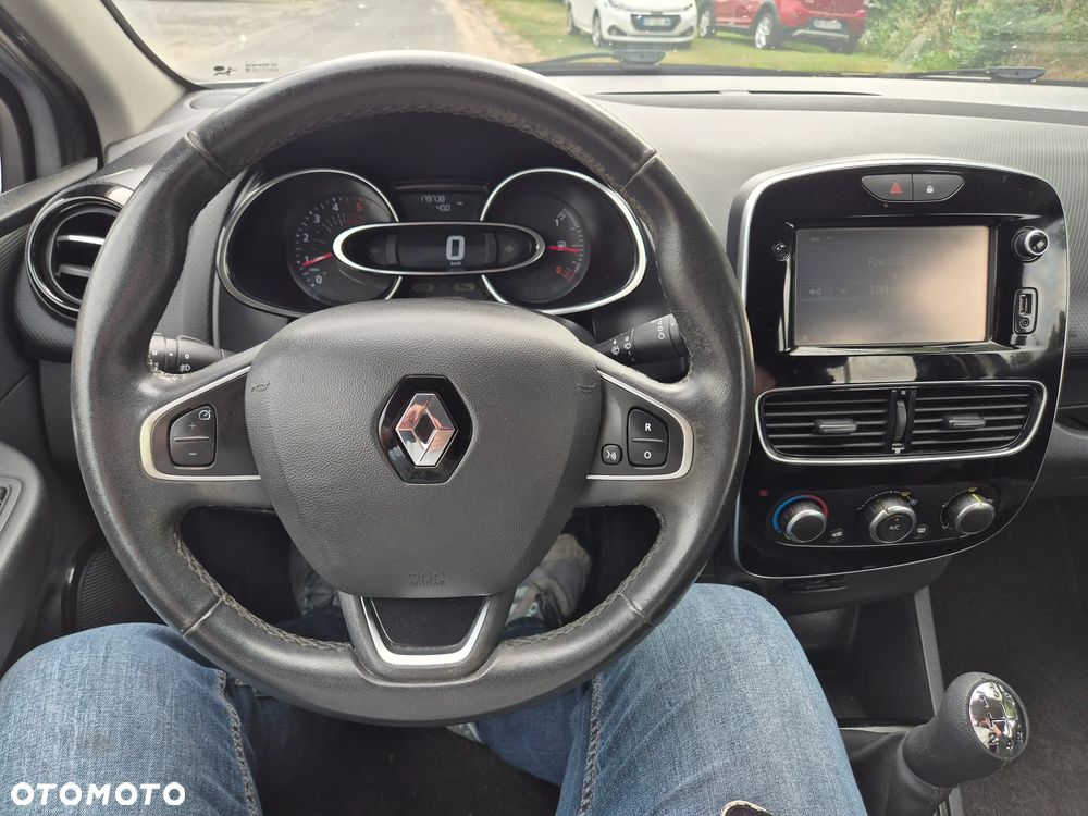 Renault Clio 1.2 16V 75 Dynamique - 17