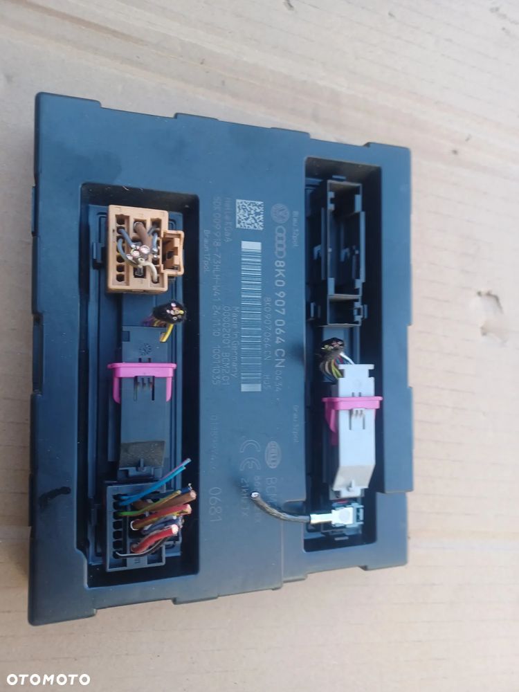 MODUŁ KOMFORTU A4 B8 8K0907064CN - 1