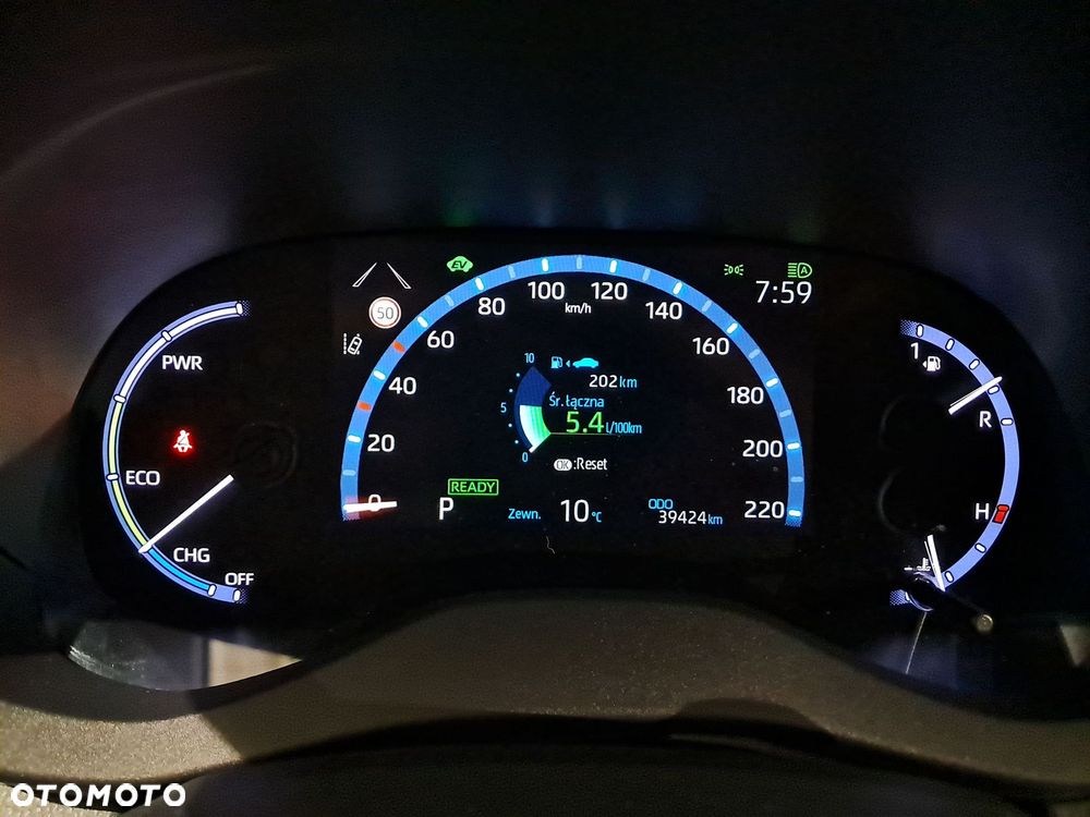 Toyota Yaris Cross - 13