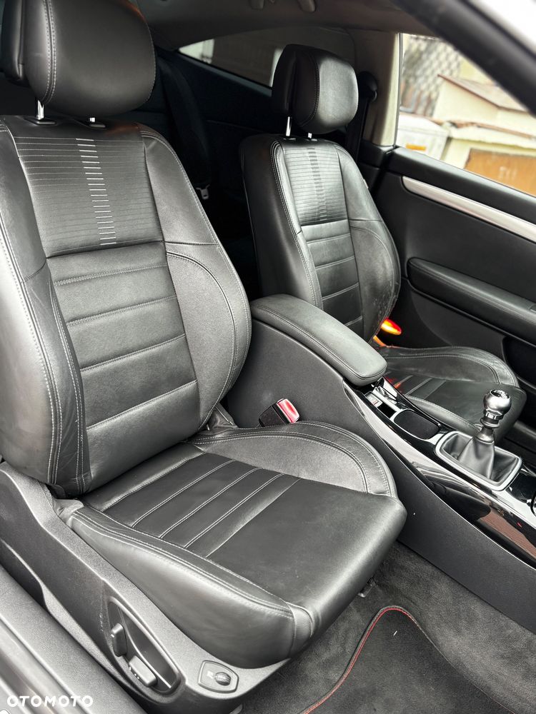 Renault Laguna 2.0 dCi GT - 17