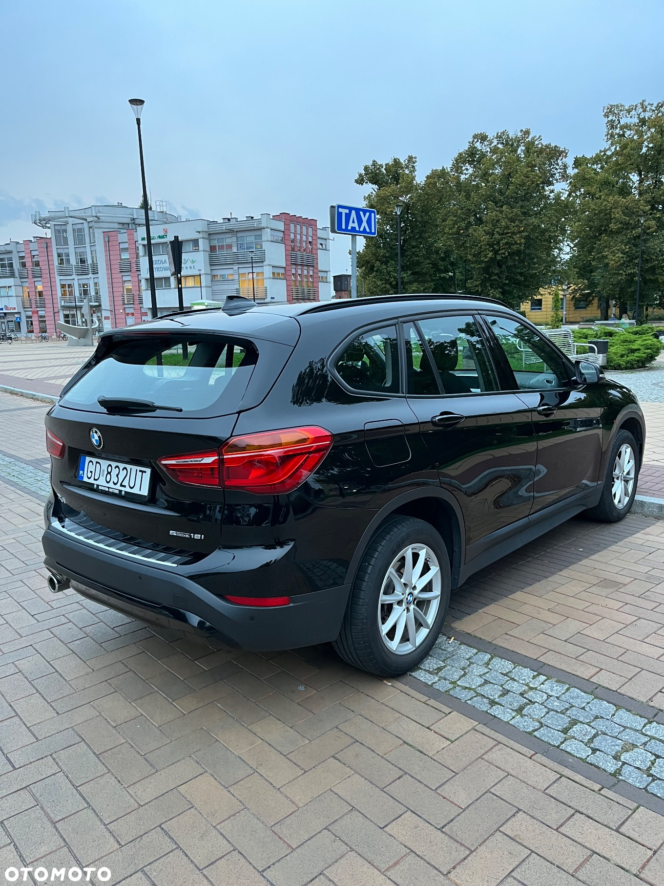 BMW X1 sDrive18i - 2