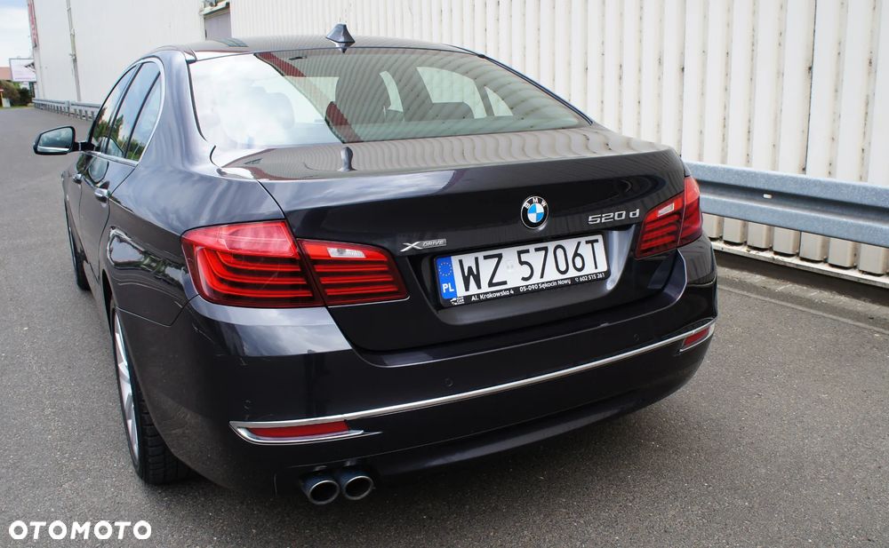 BMW Seria 5 520d xDrive Luxury Line - 6