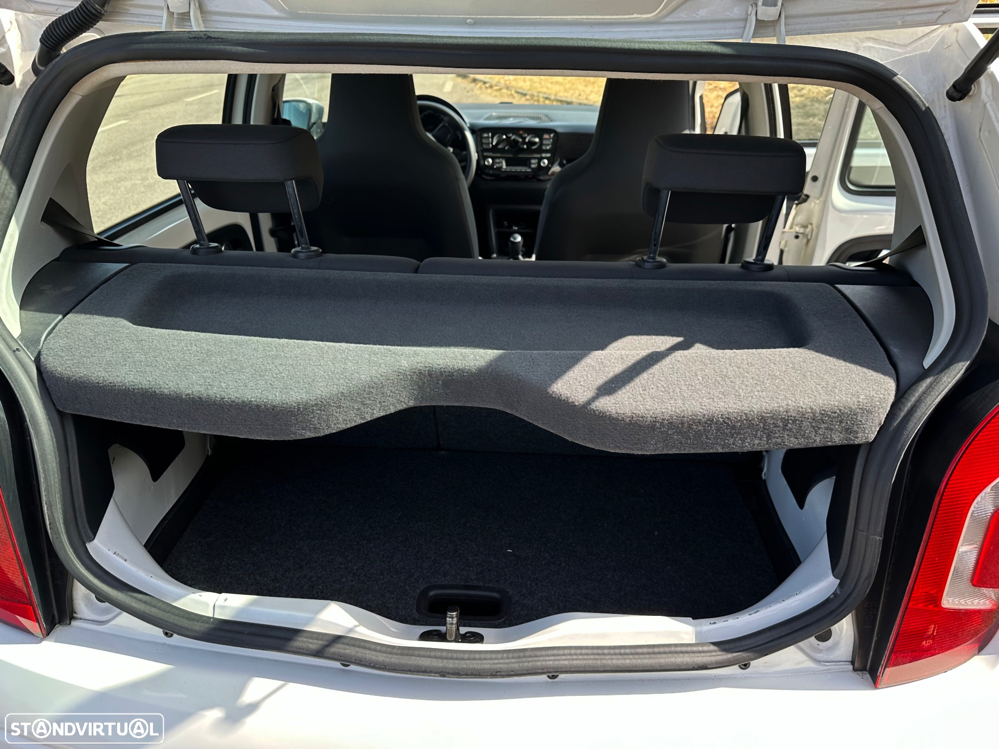 VW Up! 1.0 BlueMotion Move - 6