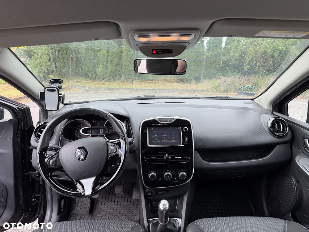 Renault Clio 1.2 16V Alize - 9