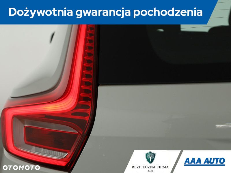 Volvo XC 40 - 20
