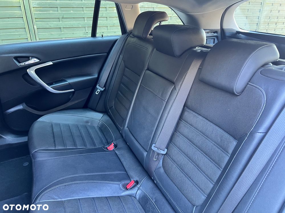 Opel Insignia 2.0 CDTI Executive S&S - 23