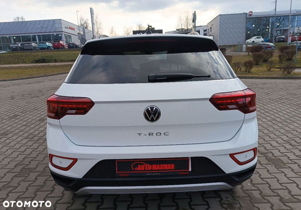 Volkswagen T-Roc - 10
