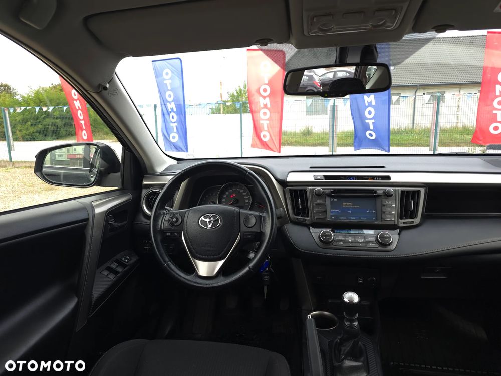 Toyota RAV4 2.0 D-4D Premium - 34