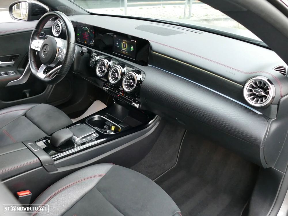 Mercedes-Benz CLA 250 e - 25