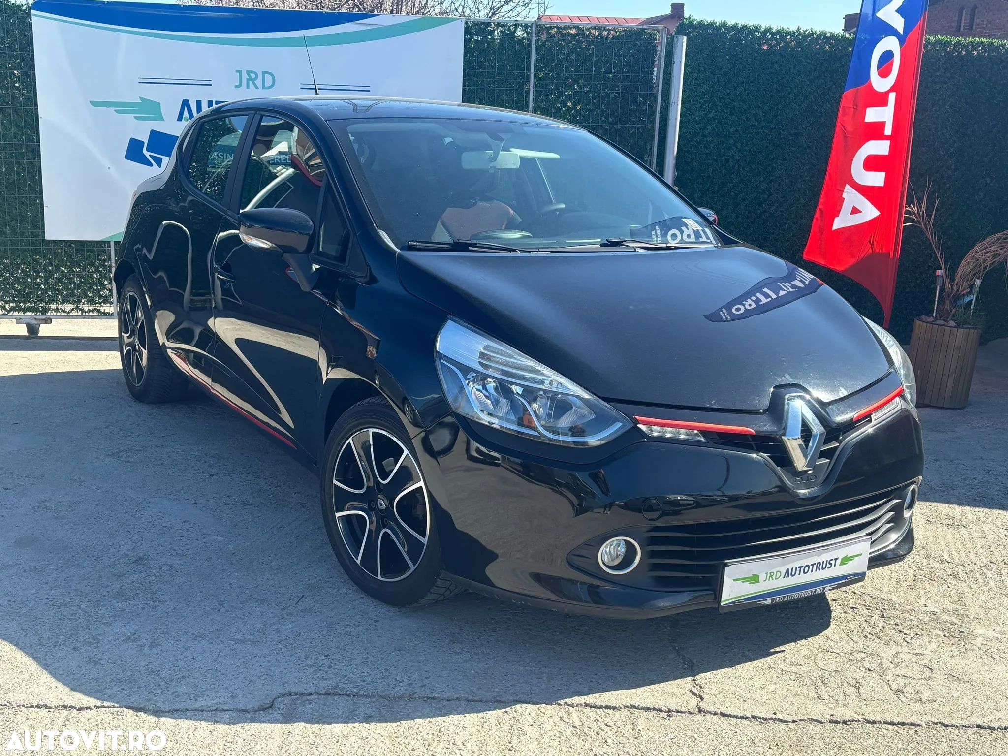 Renault Clio IV 0.9 Energy TCe Expression - 2